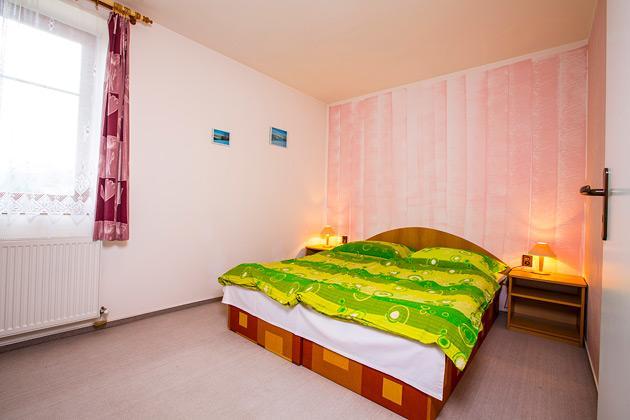 Apartments Vecernik Rokytnice ロキトニツェ・ナト・イゼロウ エクステリア 写真